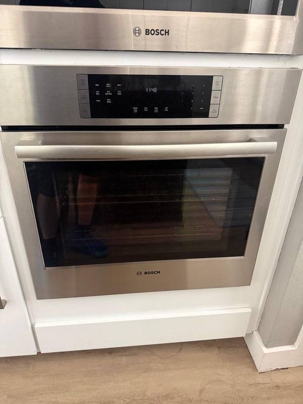 Wall oven repair